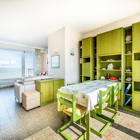 Penthouse With Sea View In Koksijde, Cleaning Included Apartment Koksijde