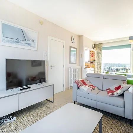 Penthouse In Seafront With Stunning Sea View, Cleaning Included 아파트 코크시데