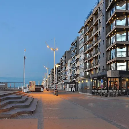 Penthouse With Sea View In Koksijde, Cleaning Included Apartment *